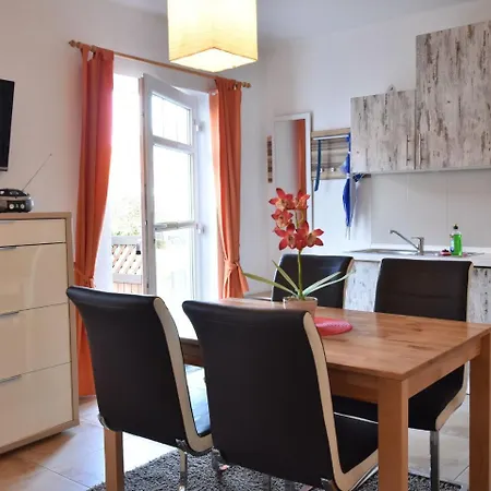 Kombi / Haus Mit Dachterrasse Apartment Nienhagen (Gromitz)